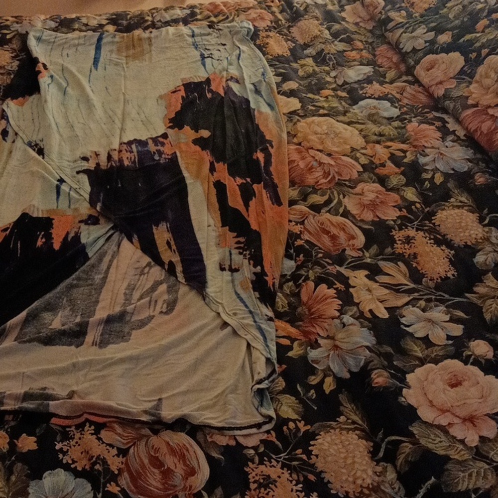 Woman's Mossimo Skirt